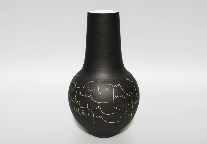 scrittura Vase